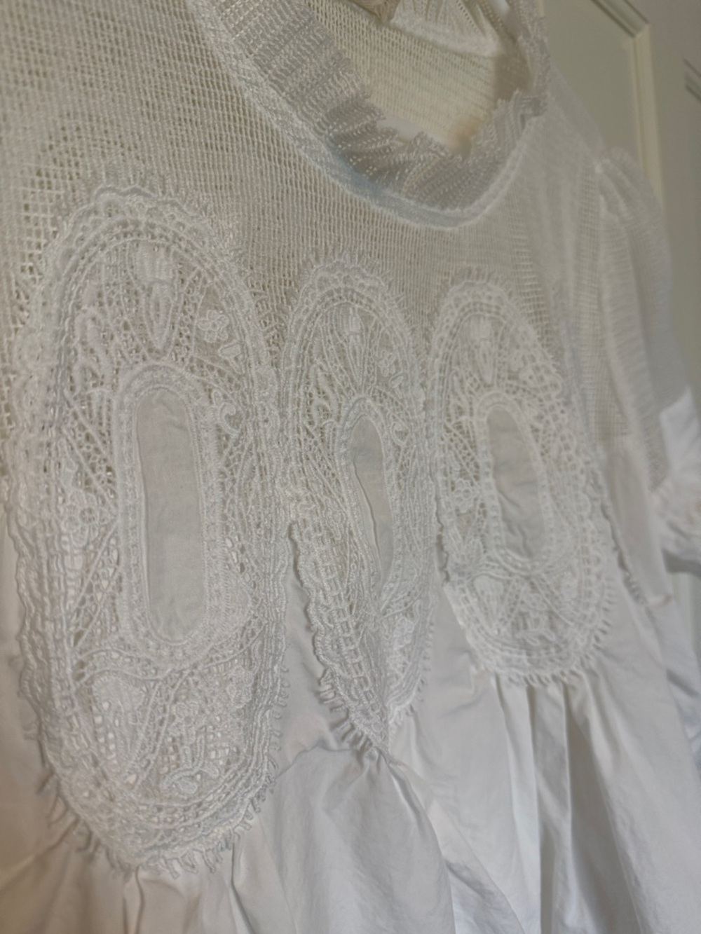 Anthropologie En Elly Short-Sleeve White Lace Poplin Swing Top - Picture 4 of 8